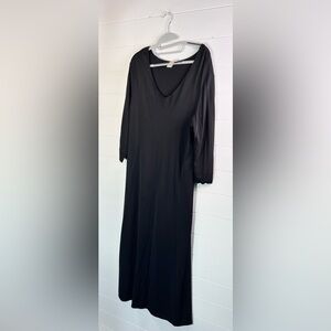 Vintage J.Jill large black dress. A23